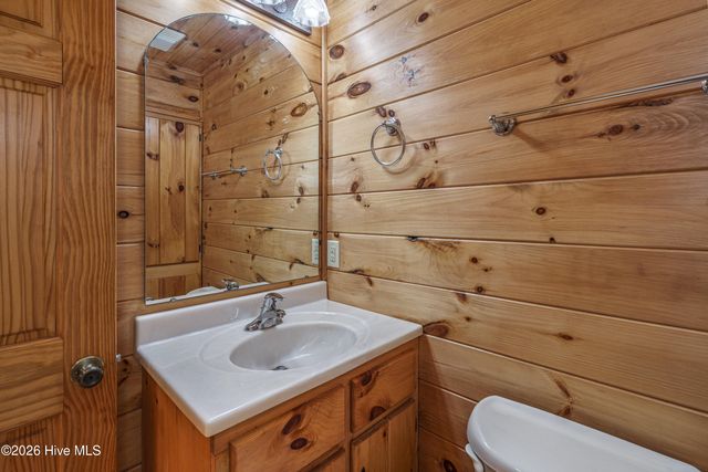 211 Red Oak Forest Lane, Murphy, NC 28906