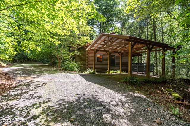 211 Red Oak Forest Lane, Murphy, NC 28906