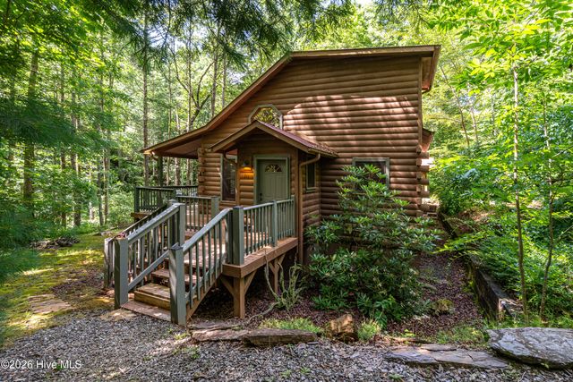 211 Red Oak Forest Lane, Murphy, NC 28906