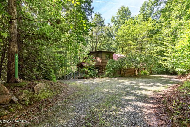 211 Red Oak Forest Lane, Murphy, NC 28906