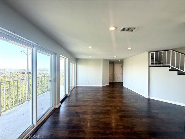 4214 Barrett Road, Los Angeles, CA 90032