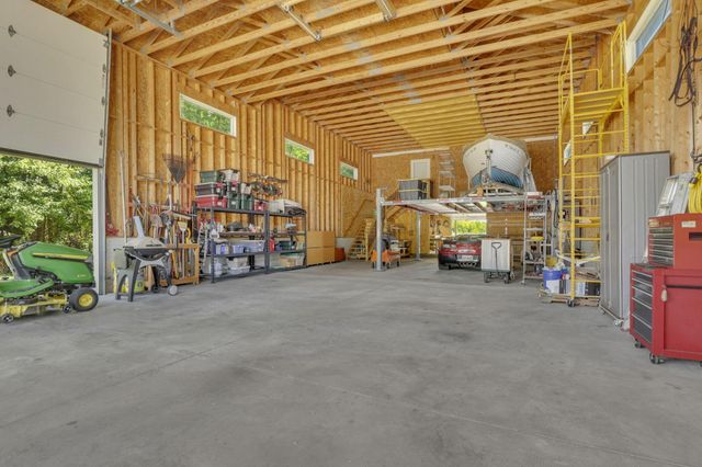 3333 S Bank Road NE, Millersport, OH 43046