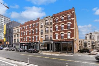 705 N Milwaukee Avenue, Chicago, IL 60642