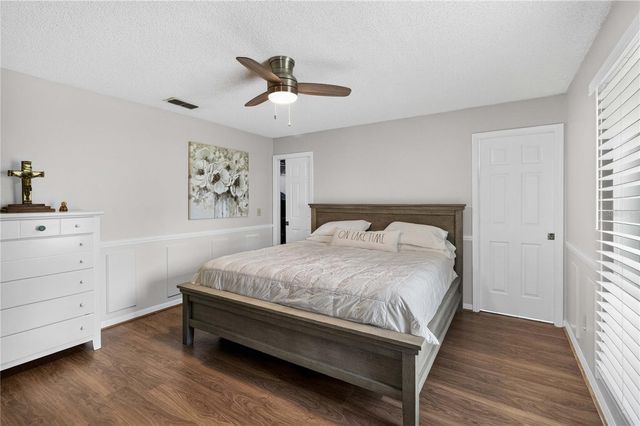 2562 TRAVIDA DRIVE, Deltona, FL 32738