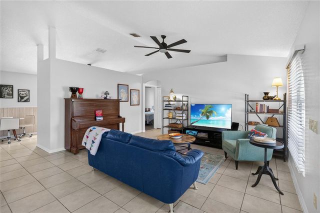 2562 TRAVIDA DRIVE, Deltona, FL 32738