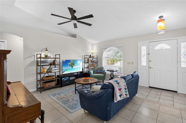 2562 TRAVIDA DRIVE, Deltona, FL 32738