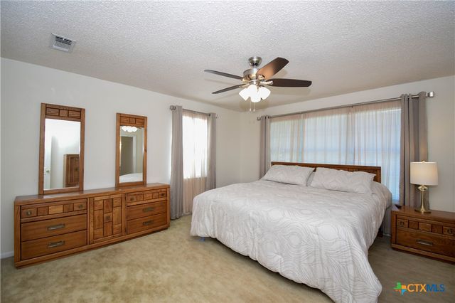 2001 Hannahawk Circle, Harker Heights, TX 76548