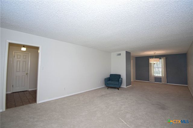 2001 Hannahawk Circle, Harker Heights, TX 76548