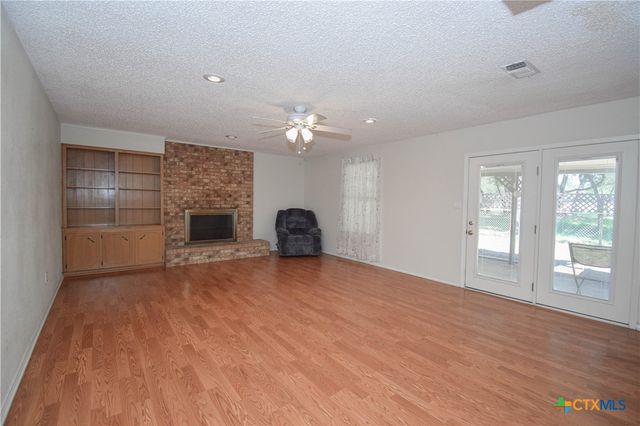 2001 Hannahawk Circle, Harker Heights, TX 76548