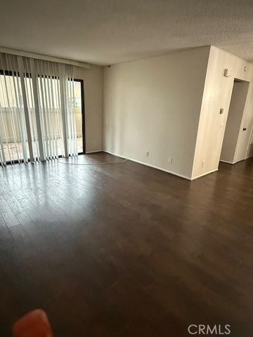 8788 Coral Springs Court 206C, Huntington Beach, CA 92646