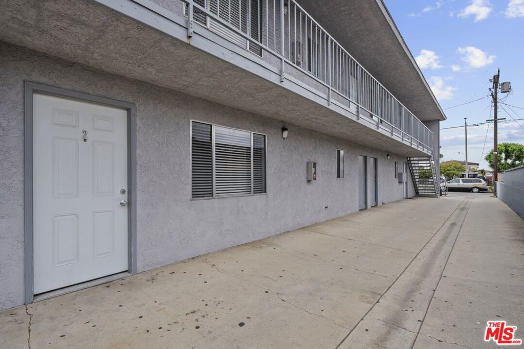 1556 W 227th Street 1, Torrance, CA 90501