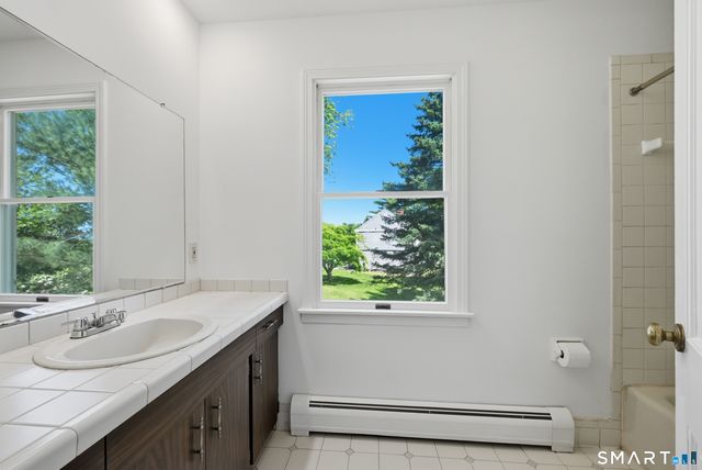 15 Valley View Road, Newtown, CT 06470