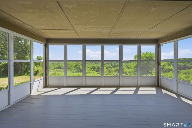 15 Valley View Road, Newtown, CT 06470