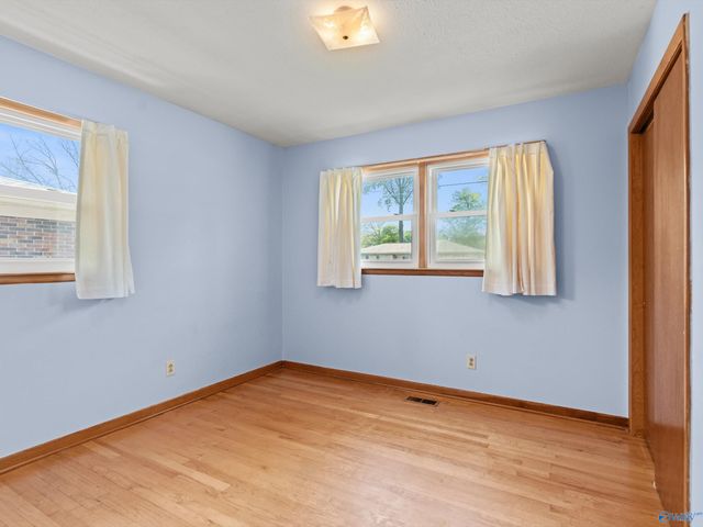 384 Jack Coleman Drive, Huntsville, AL 35805