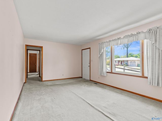 384 Jack Coleman Drive, Huntsville, AL 35805