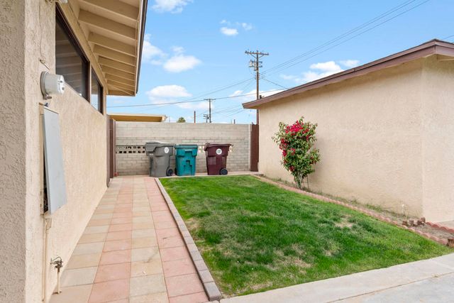82172 Sierra Avenue, Indio, CA 92201