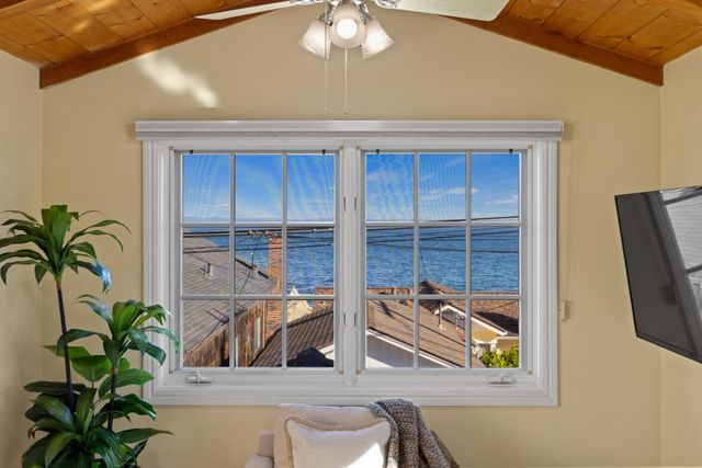 715 Mermaid Avenue, Pacific Grove, CA 93950