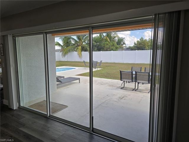 112 ROWLAND RD, Lehigh Acres, FL 33936