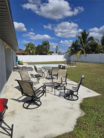 112 ROWLAND RD, Lehigh Acres, FL 33936