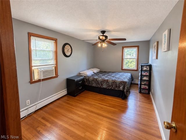 4108 W 49th Street, Cleveland, OH 44144