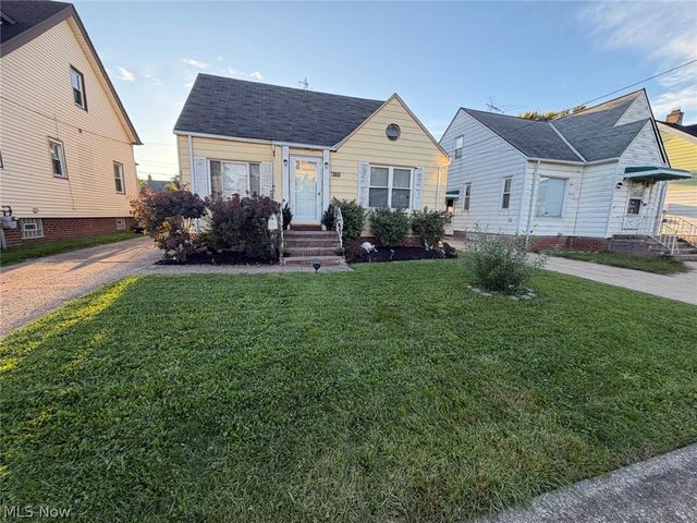 4108 W 49th Street, Cleveland, OH 44144