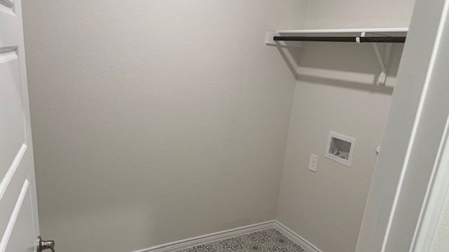 9528 Bently Boulevard, Aubrey, TX 76227