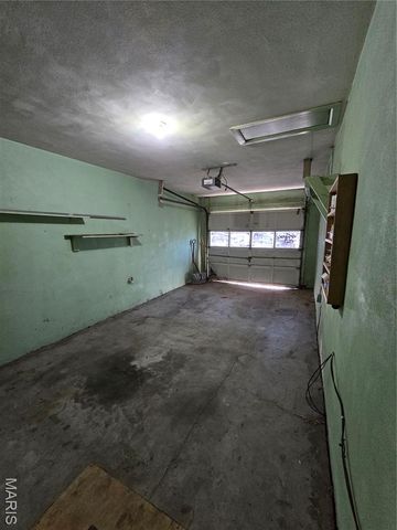 1 Saint Paul Street, Granite City, IL 62040