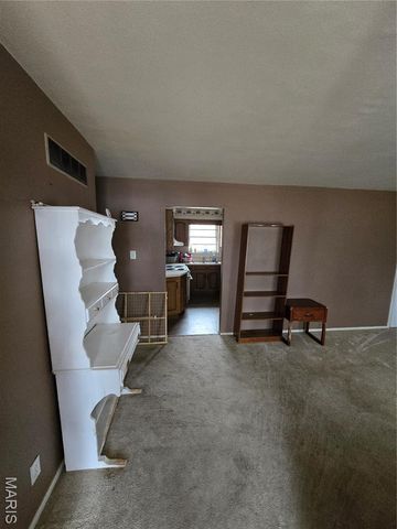 1 Saint Paul Street, Granite City, IL 62040