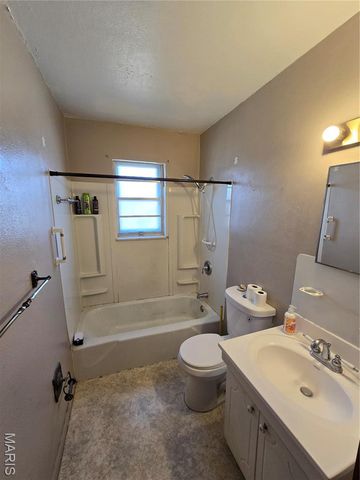 1 Saint Paul Street, Granite City, IL 62040