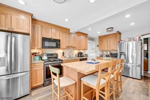 22 Glenridge Rd, West Milford Twp., NJ 07421