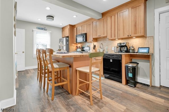 22 Glenridge Rd, West Milford Twp., NJ 07421