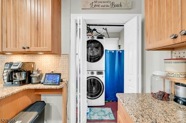 22 Glenridge Rd, West Milford Twp., NJ 07421