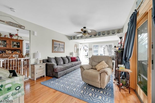 22 Glenridge Rd, West Milford Twp., NJ 07421