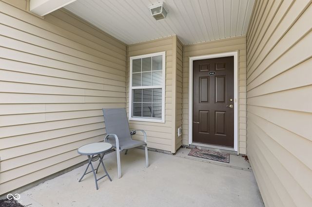 9733 Windy 101, Fishers, IN 46037