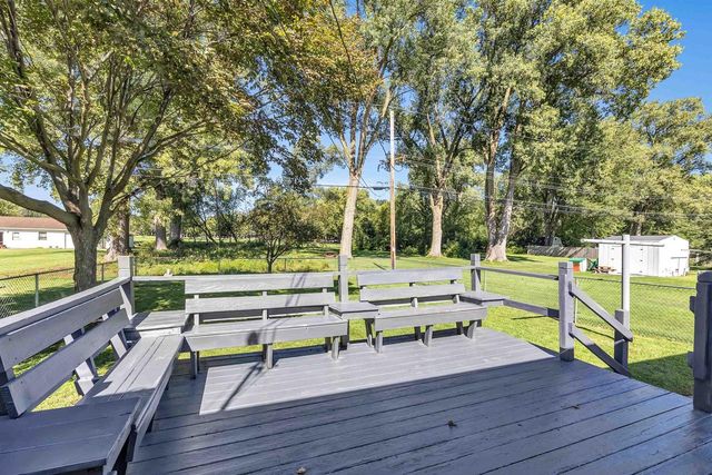 1237 N LOCUST STREET, Green Bay, WI 54303