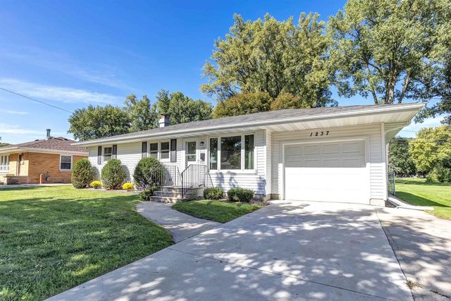 1237 N LOCUST STREET, Green Bay, WI 54303
