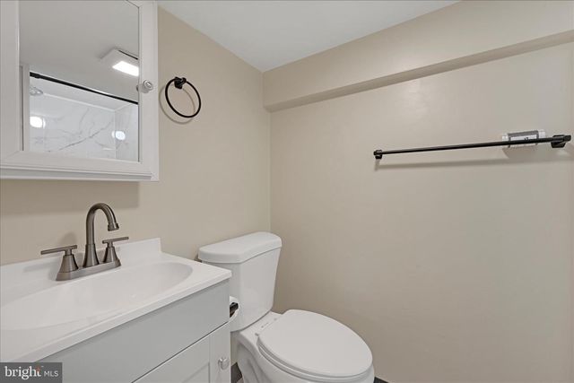 1904 LEINBAUGH AVE, Lebanon, PA 17042