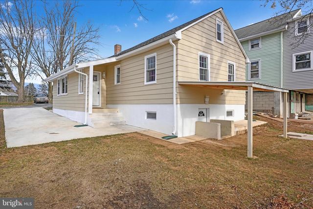 1904 LEINBAUGH AVE, Lebanon, PA 17042