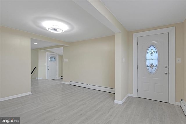 1904 LEINBAUGH AVE, Lebanon, PA 17042