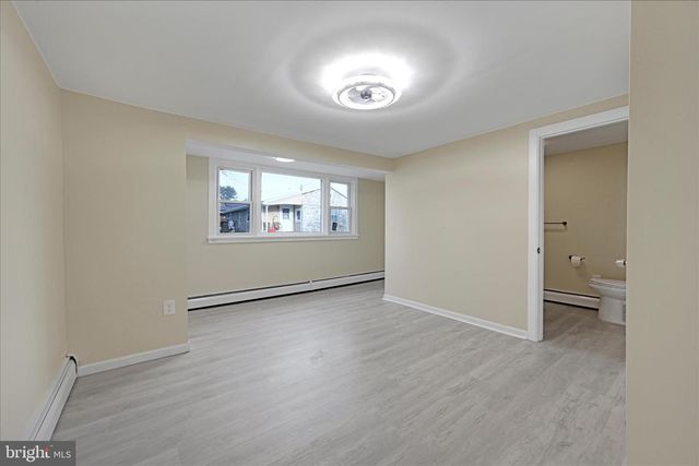 1904 LEINBAUGH AVE, Lebanon, PA 17042