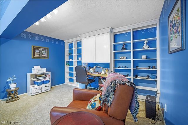 186 Court Drive 105, Fairlawn, OH 44333