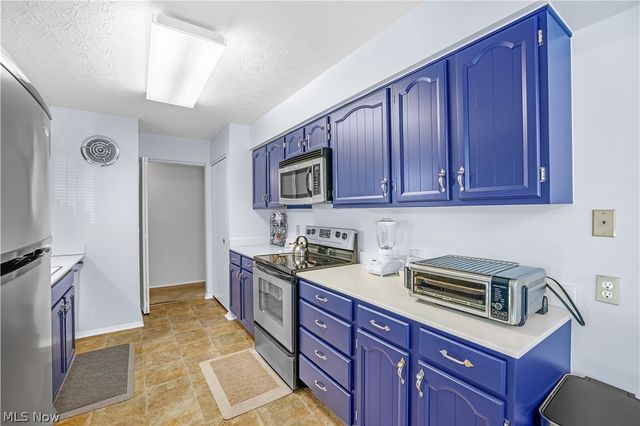 186 Court Drive 105, Fairlawn, OH 44333