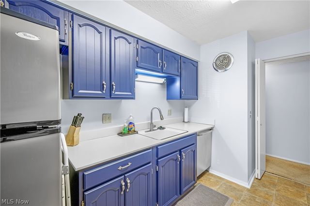 186 Court Drive 105, Fairlawn, OH 44333