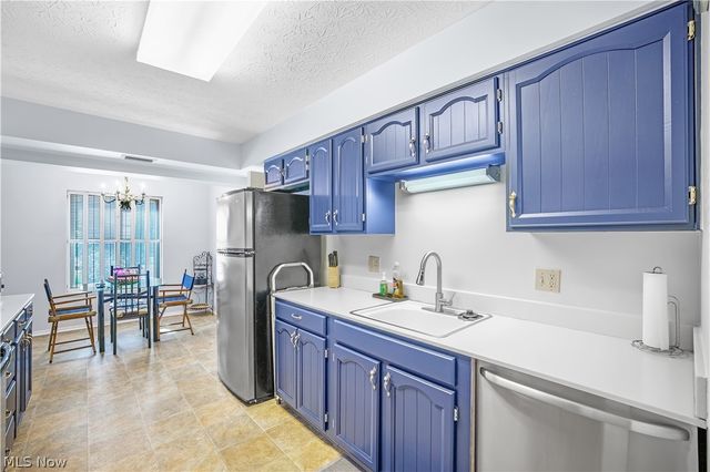 186 Court Drive 105, Fairlawn, OH 44333