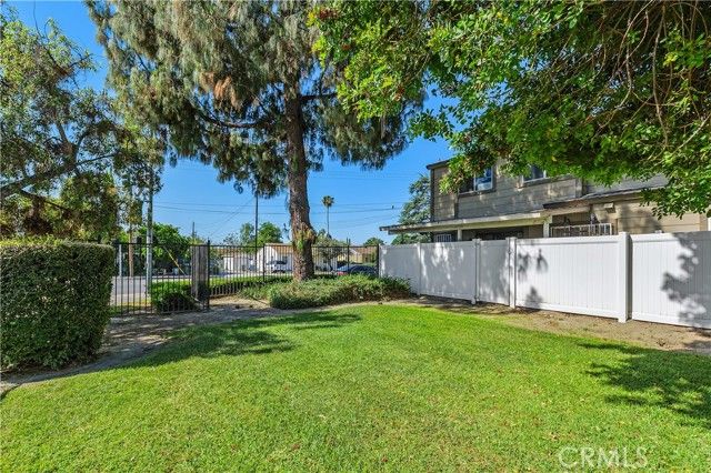 1197 E 9th Street 4, Pomona, CA 91766