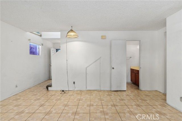 1197 E 9th Street 4, Pomona, CA 91766
