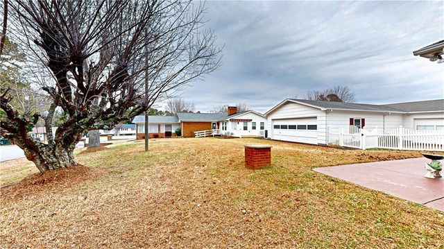 126 Apollo Circle, Archdale, NC 27263