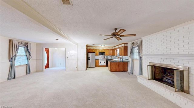 126 Apollo Circle, Archdale, NC 27263