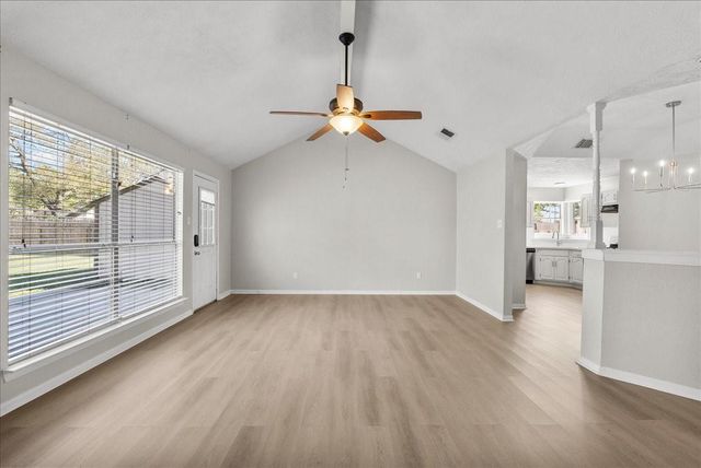 804 Buckingham Drive, Friendswood, TX 77546