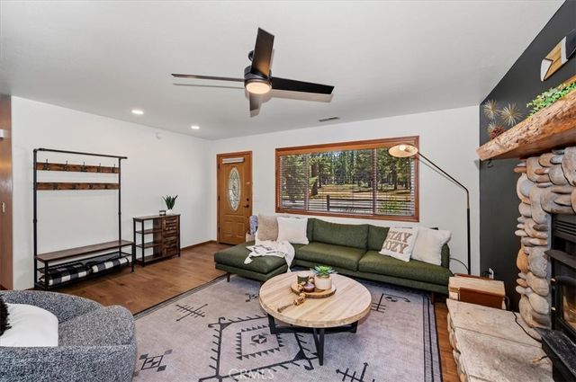 42698 Fox Farm, Big Bear Lake, CA 92315
